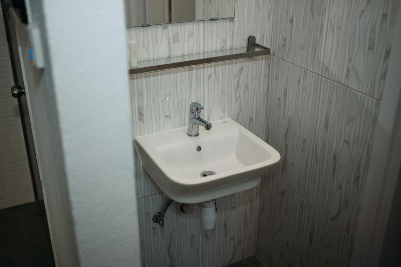 Five Keys Apartments Ayia Napa Exteriör bild